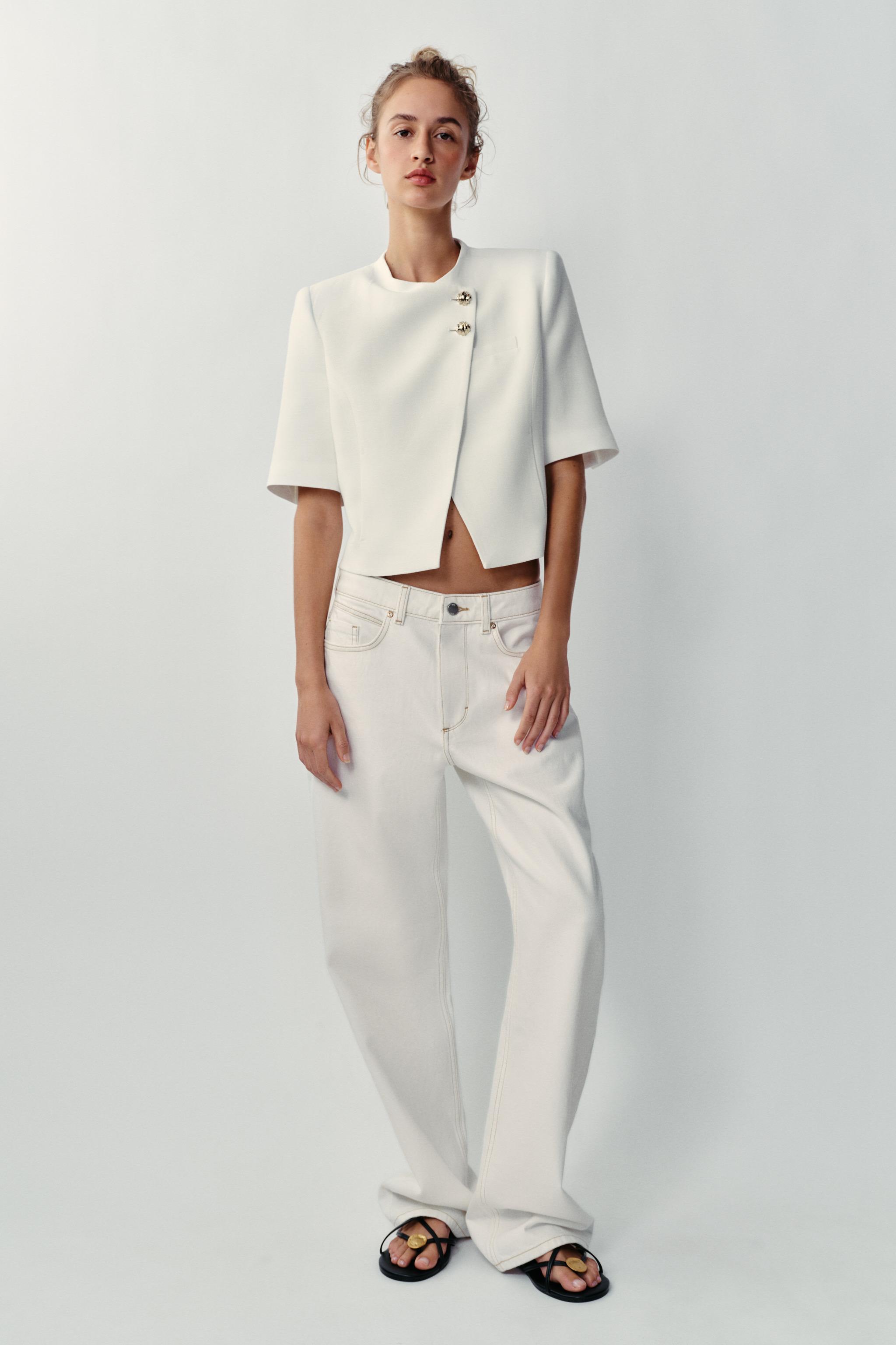 SHORT SLEEVE BLAZER WITH SHOULDER PADS